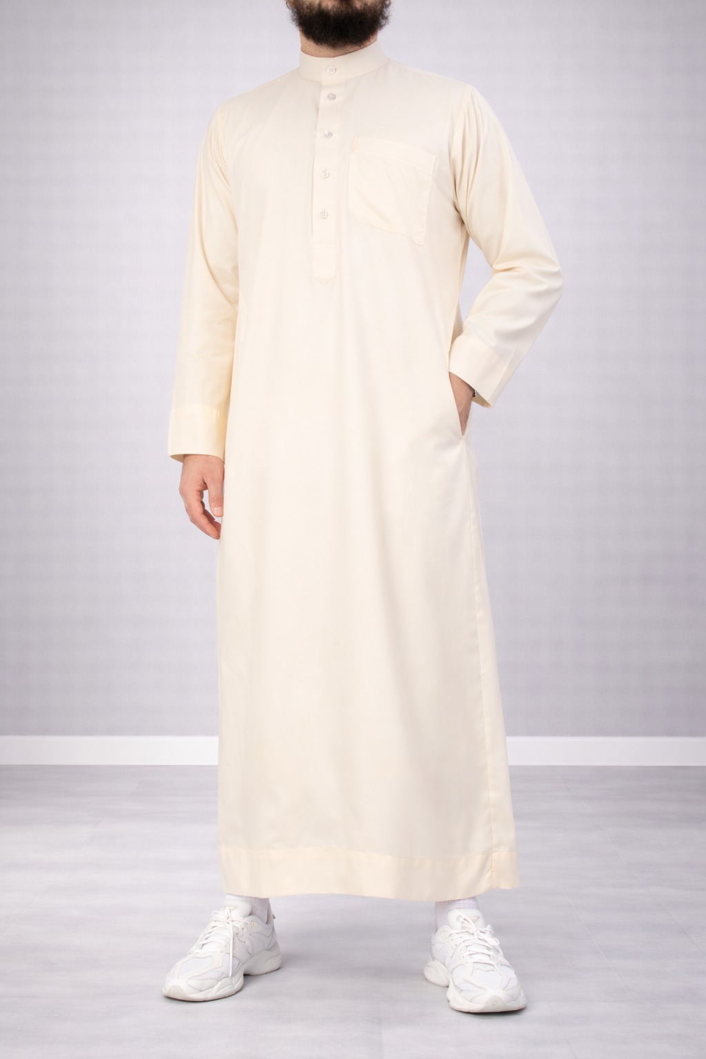 Saudi Qamis Al-Sahra Saudi Qamis Al-Sahra